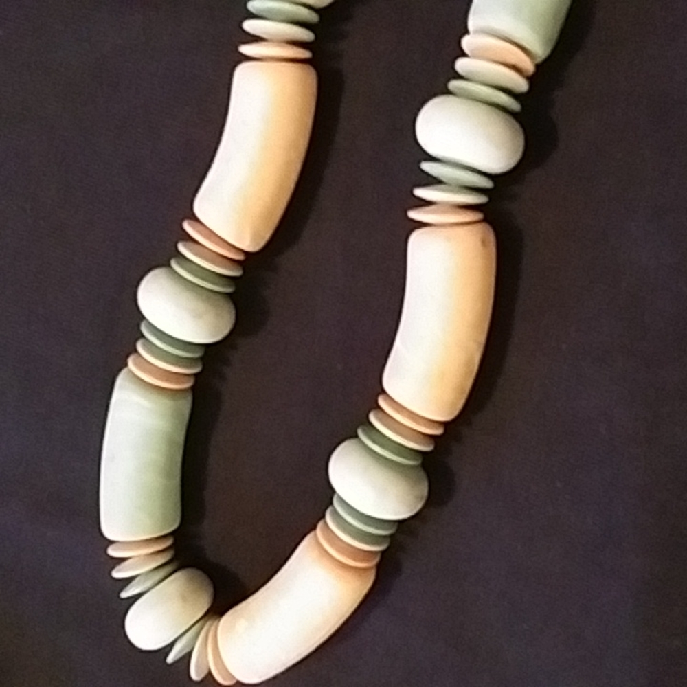 Necklace - Picture 2 of 5